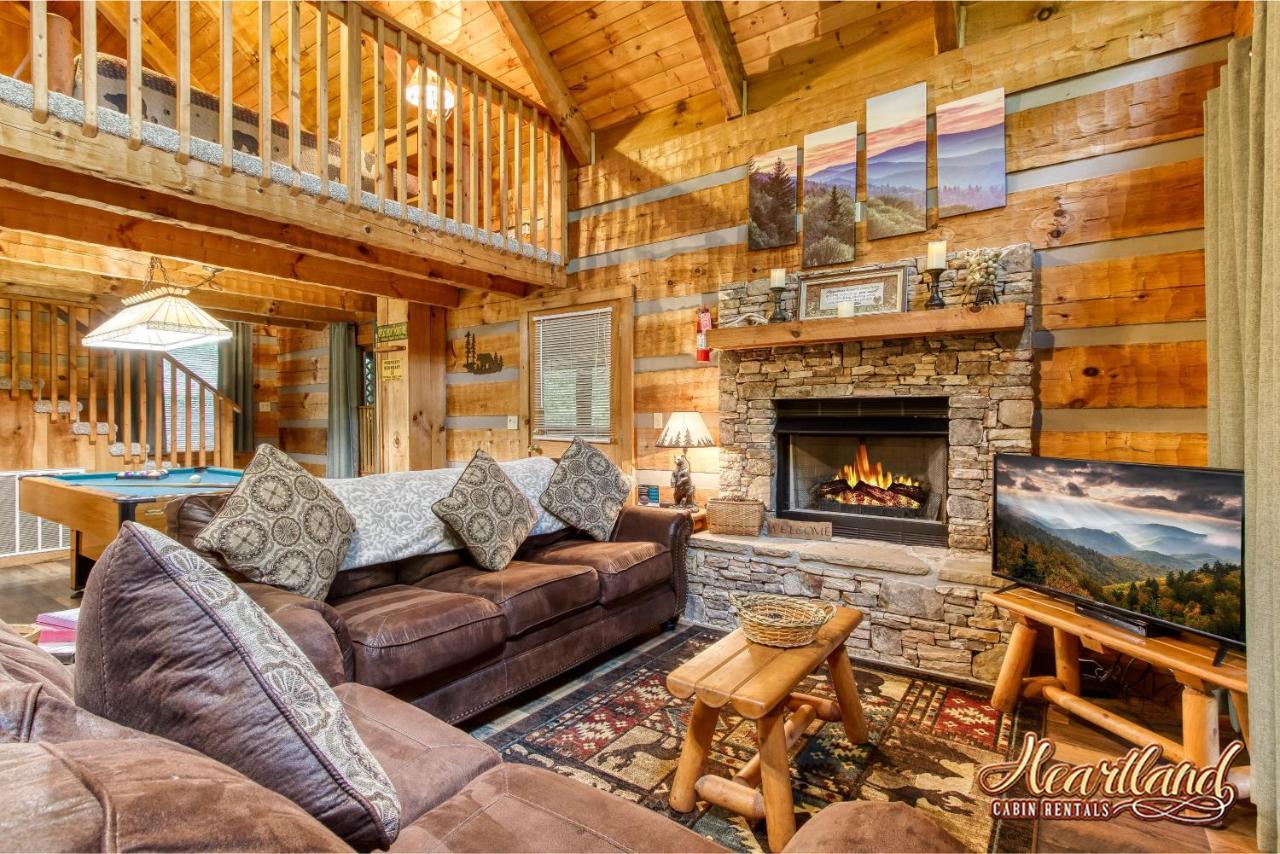 ガトリンバーグ Cozy Mountain Hideawayヴィラ エクステリア 写真