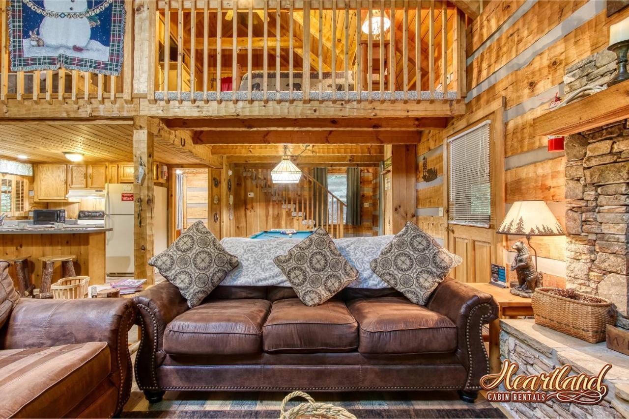 ガトリンバーグ Cozy Mountain Hideawayヴィラ エクステリア 写真