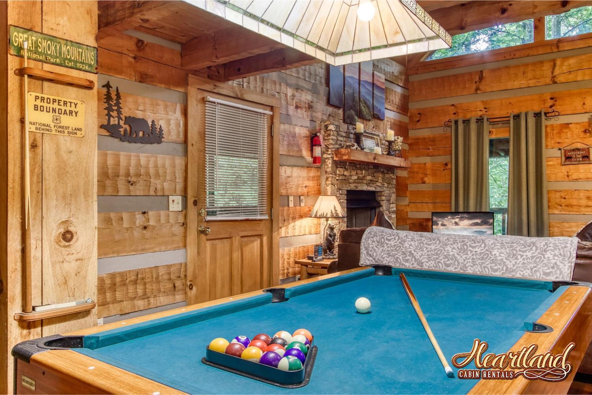 ガトリンバーグ Cozy Mountain Hideawayヴィラ エクステリア 写真