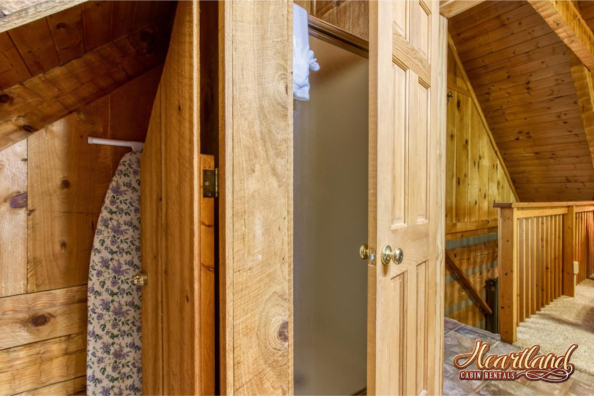 ガトリンバーグ Cozy Mountain Hideawayヴィラ 部屋 写真